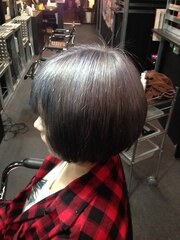 まん丸シルバー　トリックヘアー