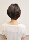 ショートボブ