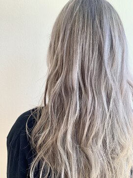 ロルド シェリ(Rold Cheri) ホワイトグレー