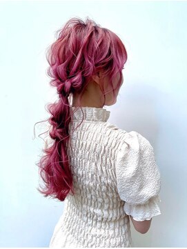 アイユー(ii+U) 編みおろしアレンジ　ニュアンス　上品　ガーリー