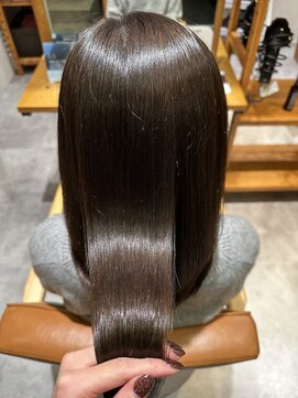 アヴァンス 西宮北口(AVANCE.) オリーブベージュ×髪質改善カラー