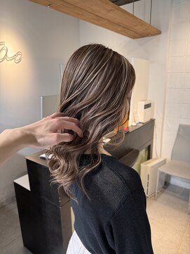 タオ 河原町(Tao) ハイライトベージュ