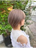 ミルクティーグレージュ×ショート