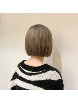 ビューティーリゾート アカヒゲ(Beauty Resort AKAHIGE) ミニボブ×ミルクティーベージュ