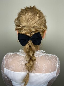 エーアイ 上石神井店(Ai) ハイライトカラー/くびれヘア/レイヤーパーマ[上石神井]