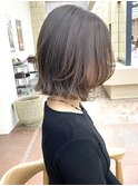 レイヤーボブ切りっぱなしボブラベンダーミルクティーベージュ