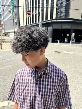 ノイセル 西本町(Noisyle) MEN’S HAIR/波巻ツイストスパイラル/フェザーパーマ/本町F