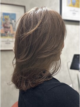 白髪ぼかし/白髪染め/ヴィラロドラ/髪質改善/白髪ぼかし