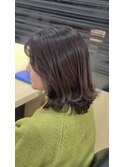 透明感グレージュ×レイヤーミディ