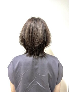 ルーファス メグロ(Ruufus Meguro) 伸ばしかけでも綺麗に見えるくびれボブ　　2607