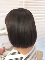 ミーティア バイ クアトロ(Meteor By QUATRO)&nbsp;ツヤ感　大人気ミディアムヘア