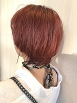 エトランジェ(Etrange)&nbsp;20代30代人気ナチュラルピンクブラウン☆前上がり小顔ショート