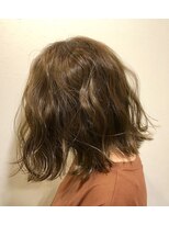 アンドビー(and B) モスグリーンベージュ