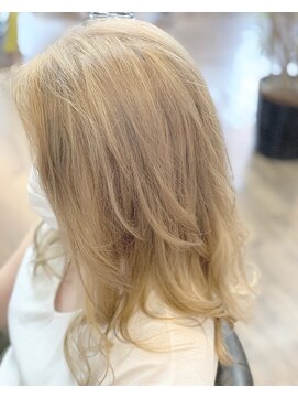 ヘアメイクライン(hair make LINE) 外国人風カラー