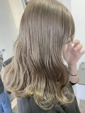 ジゼル(GiseL) メルティーベージュ☆