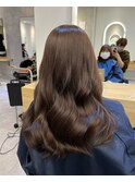 shion ワンカラーで叶うケアカラーを使ったミルクティーブラウン