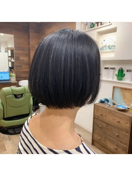 マーリエナル(MALIE NALU) ボブ