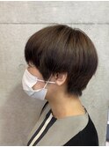 丸みのあるマッシュショート