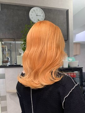 ロウル 渋谷(LOWRL) オレンジカラー/ミディアム/ダブルカラー/ケアブリーチ