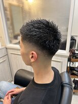 ミリオンバックス 上野(Million Bucks) スパイキーベリーショート