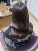 上品な艶々ラベンダーベージュ