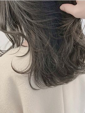 リトン(reton) くすみベージュ×レイヤーカット