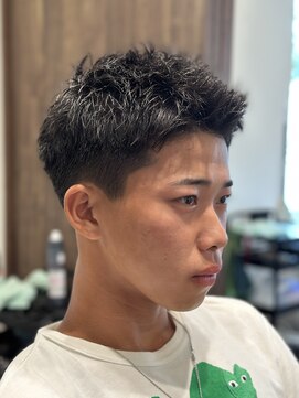 理容 うめむら スパイキーショート