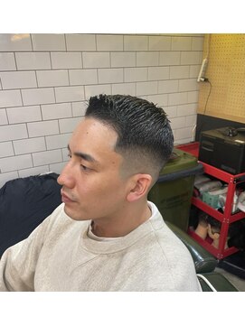 フランクスバーバーリザーブ 人形町店(FRANK’S BARBER RESERVE) スキンフェードS
