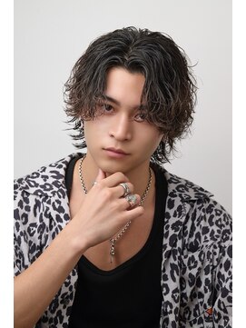 アイトーキョーリタ 渋谷(AI TOKYO Rita) サーフカールツイストスパイラルパーマルーズパーマバズカット