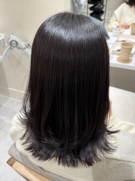 アメリ(ameri) 【kaela misaki】ミディアム☆くびれカット