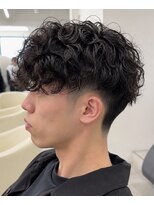 アイトーキョープラスシー 横浜(AI TOKYO+Sea)&nbsp;スペインカール/強めパーマ/20代/30代刈り上げマッシュ