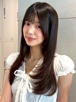 トリッカバルコニー ハヤマ(tricca Balcony Hayama)&nbsp;韓国風くびれレイヤー / 艶髪ダークブラウン