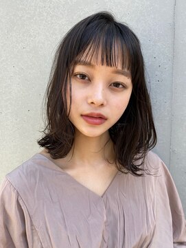 ミィ 表参道(mee.) 【mee.】オオニシ　ミディアム　シアーベージュ　シアーカラー