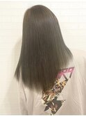 ヌーディベージュ