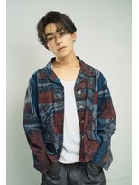 オーシャントーキョー(OCEAN TOKYO) 韓国ヘアカルマパーマカルマバングセンターパート黒髪ウルフ