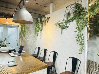 apollo 横浜/横浜駅店 ブリーチ/ケアブリーチ/ブリーチカラー/白髪ぼかし/レイヤー