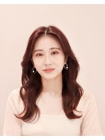 アンベリールフルー(EMBELLIR fleur)&nbsp;大人のフェミニンカール　３０代４０代５０代　表参道