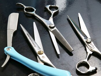 理容原の写真/学生応援！学割でお得にキマるヘアスタイルを手に入れよう！学生限定クーポン多数あり◎