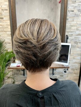 アトリエナガノツー 千葉富士見店(atelier nagano 2) ハイライトカラー/くびれヘア/レイヤーパーマ[千葉駅]