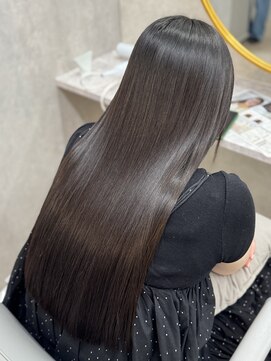 シエテ 津田沼(Siete) ミディアムヘア/暗めカラー/グランマッシュ/津田沼