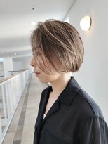 ビュートリアム 神戸(BEAUTRIUM)&nbsp;丸みショートボブ/ショートカット/ショートヘア/20代/30代/40代
