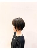 《 director谷津》前下がりショートボブ