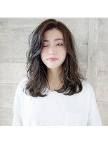 ソワリー 栄(THOiRY)&nbsp;毛先がちゅるん♪素肌感グレージュ