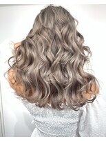 ラピス 千葉(Lapis)&nbsp;パールグレージュカラースタイル☆