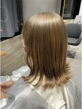 リーオオサカ(Lee Osaka) ブリーチ1回ハニーベージュ/kana