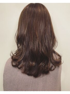 TJ天気予報 ルルル 外はね/くびれミディアム