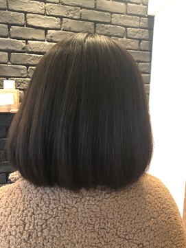 リベア トウキョウ 東大島店(Rever Tokyo) ツヤサラボブ/[東大島/東大島駅]