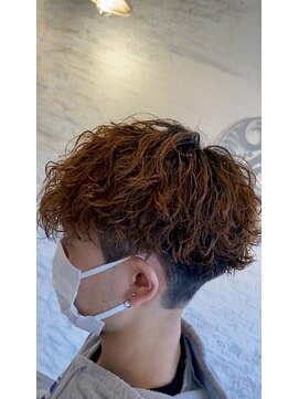 トゥルークリエイション 久喜(True Creation) 波巻きツイスパマッシュ