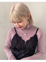 ビューズ オオサカ(VIEWS OSAKA) ホワイトベージュ