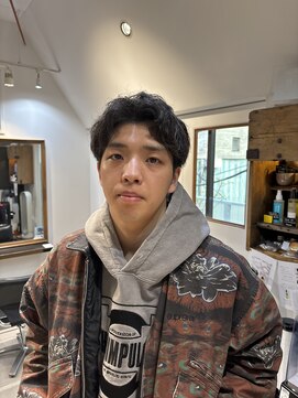 ナループロアツム(Nalu pu loa Tsum) メンズ/ナチュラル/ベリーショート/黒髪メンズパーマカット